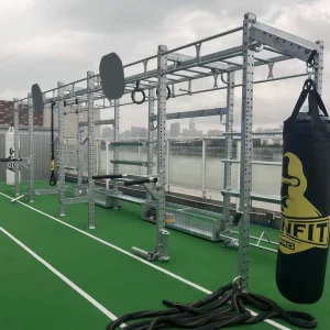 Estantería de entrenamiento al aire libre